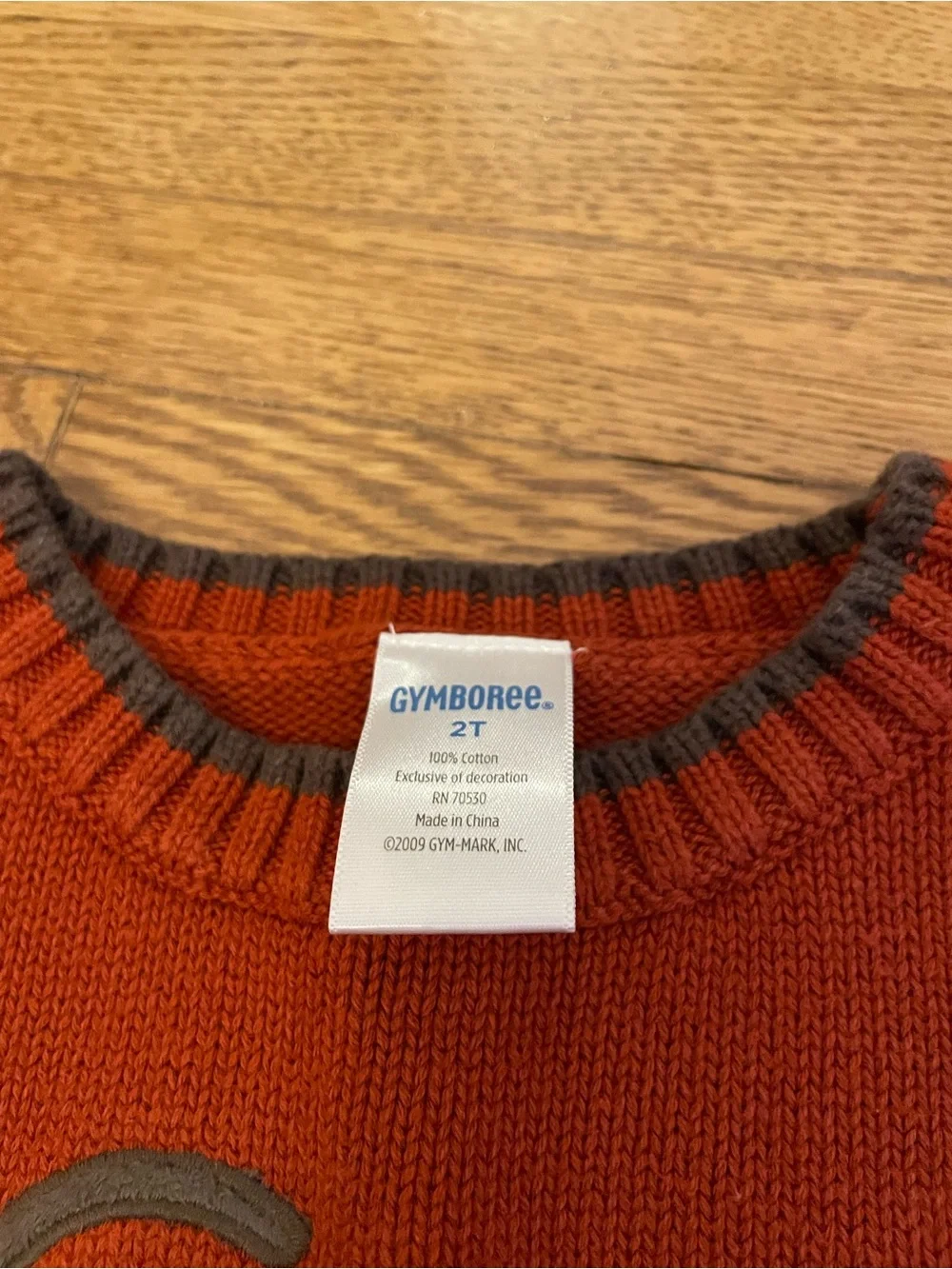 Gymboree boys crewneck